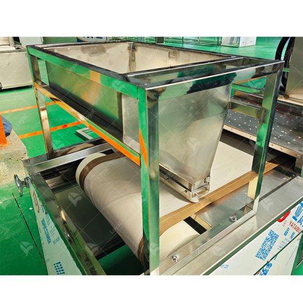 Multi-Functional Conveyor Belt Fly Maggot Microwave Tunnel Dryer #4 image
